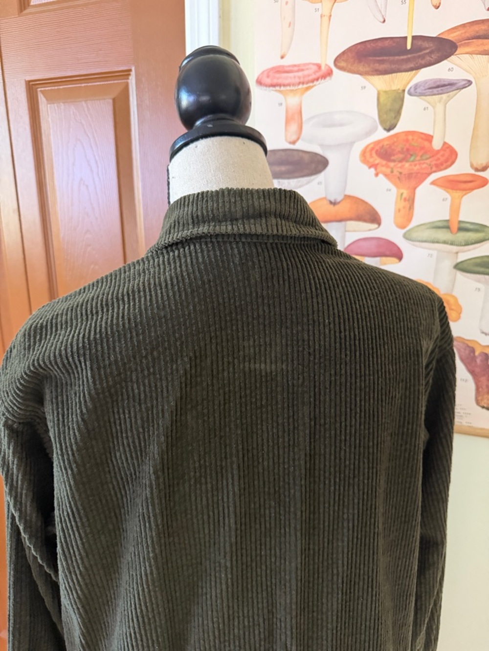 Patagonia Olive Green Corduroy Shirt Jacket - Picture 5 of 5
